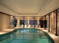 Felbridge Hotel Gatwick Swimming Pool